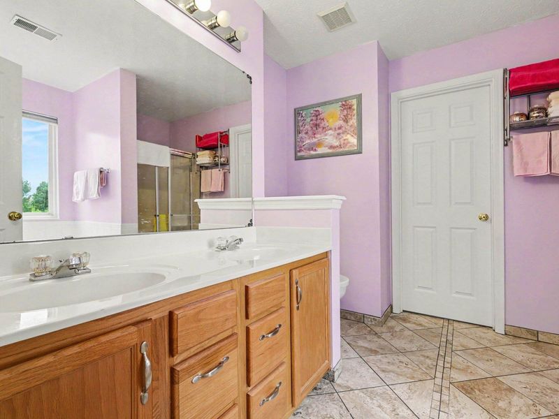 2187 Bluegrama Drive, Burlington, KY 41005 Photo 16
