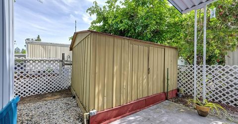 6041 Chad Dr, Newcastle, CA 95658 Photo