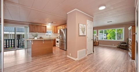 6041 Chad Dr, Newcastle, CA 95658 Photo