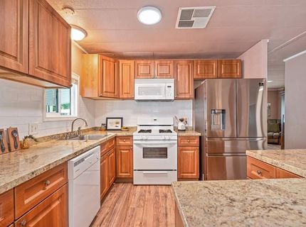 6041 Chad Dr, Newcastle, CA 95658 Photo