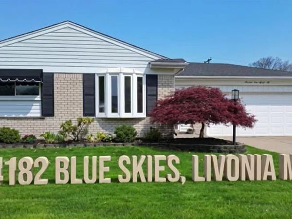14182 Blue Skies Street, Livonia, MI 48154