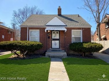 4607 Cadieux Road, Detroit, MI 48224