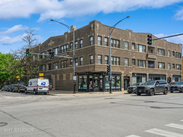 1340 W Irving Park Road , Unit 1, Chicago, IL 60613