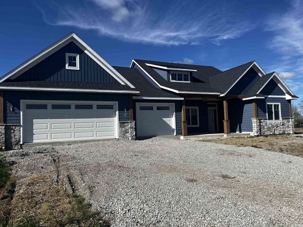 564 Keltic Pines Boulevard, Huntertown, IN 46748