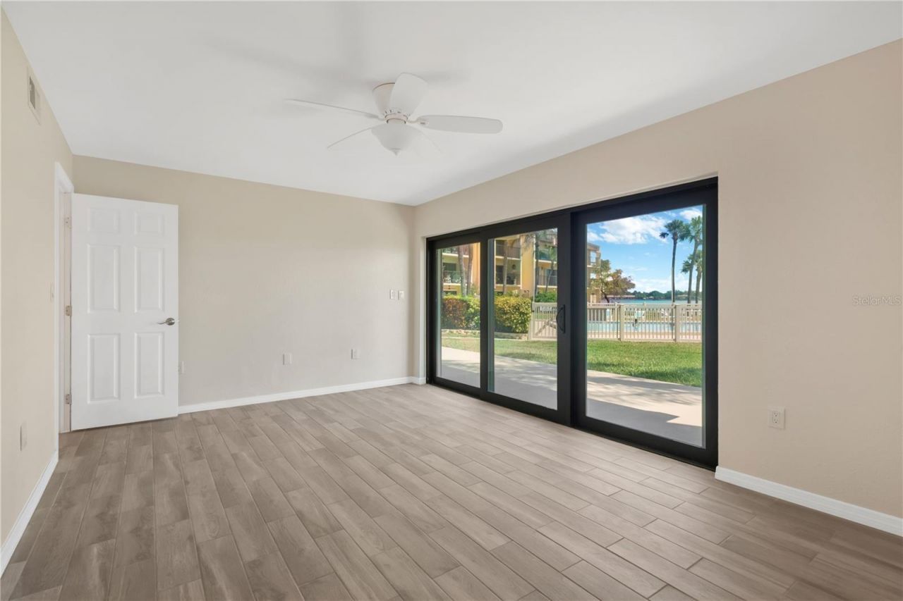 7520 Sunshine Skyway Lane S, Unit P5, Saint Petersburg, FL 33711 Photo
