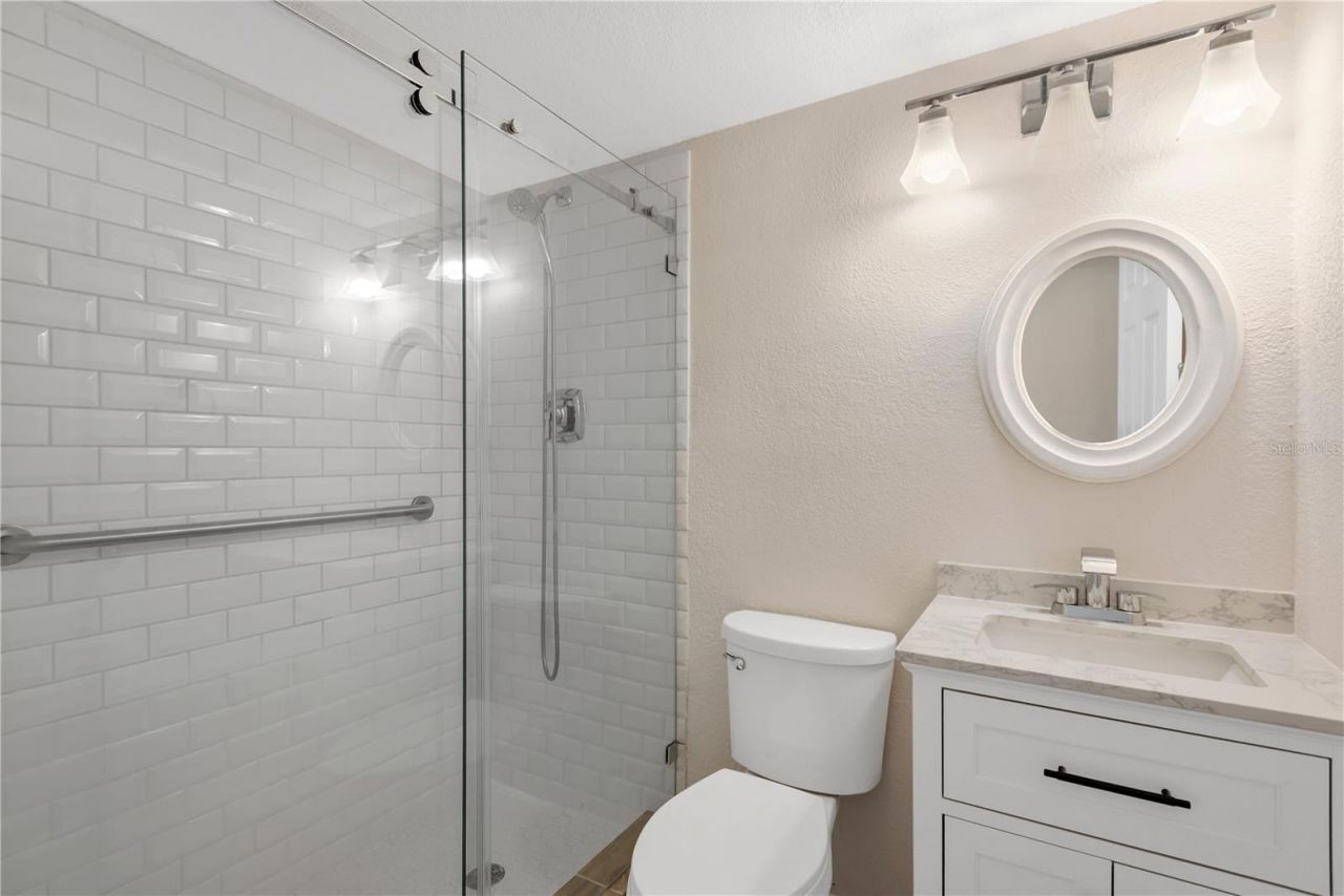 7520 Sunshine Skyway Lane S, Unit P5, Saint Petersburg, FL 33711 Photo