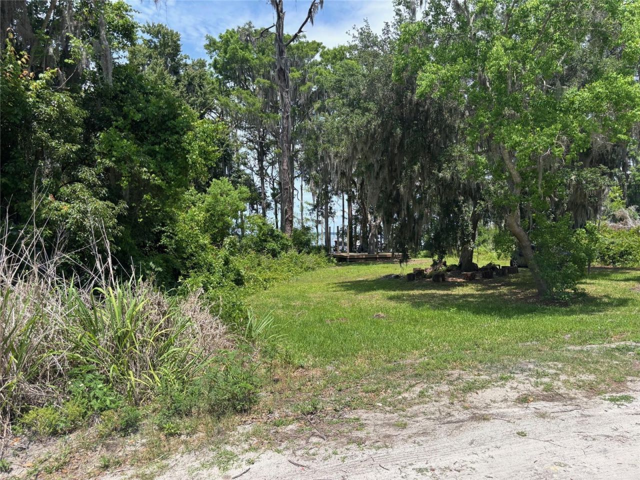 333 Riviera Drive, Crescent City, FL 32112 Photo
