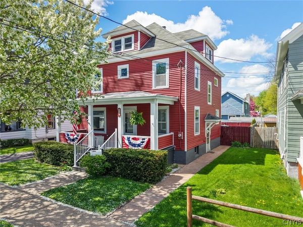 217 North Street , Oneida, NY 13421