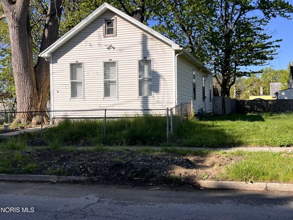 1617 Mulberry Street, Toledo, OH 43608