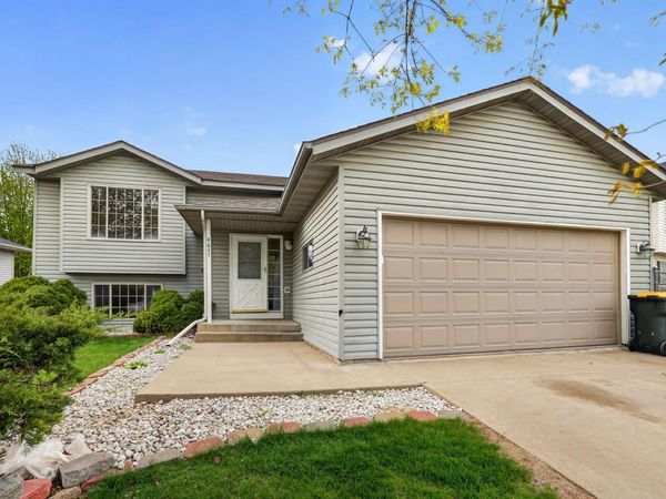 4647 Savannah Drive NW, Rochester, MN 55901