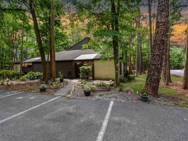10379 Big Tree Ln, Jacksonville, FL 32257