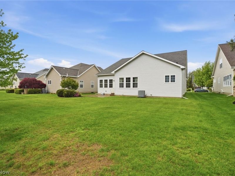 8220 Manor Gate Way, Mentor, OH 44060 Photo 37