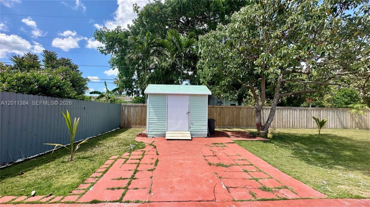 9625 SW 164th St , Miami, FL 33157 Photo