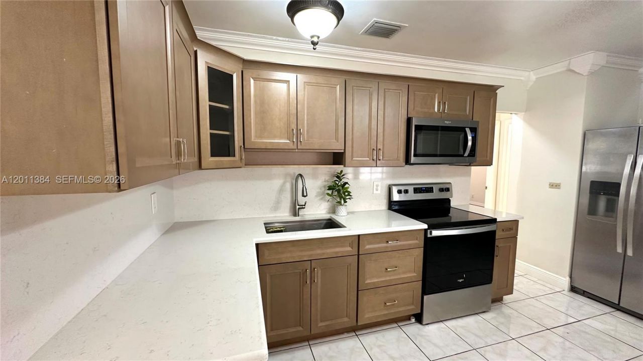 9625 SW 164th St , Miami, FL 33157 Photo