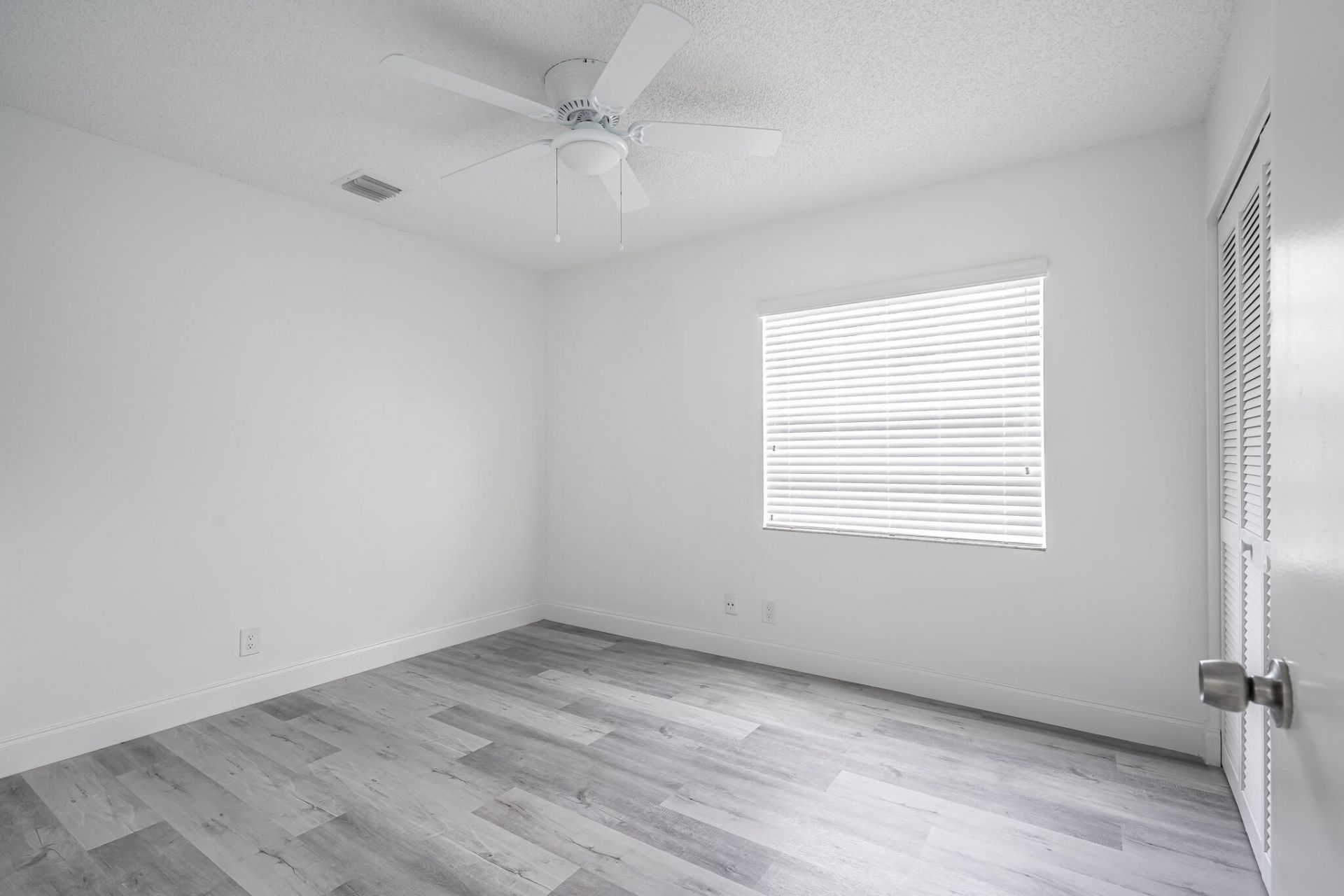 5140 NW 5th Avenue, Boca Raton, FL 33487 Photo
