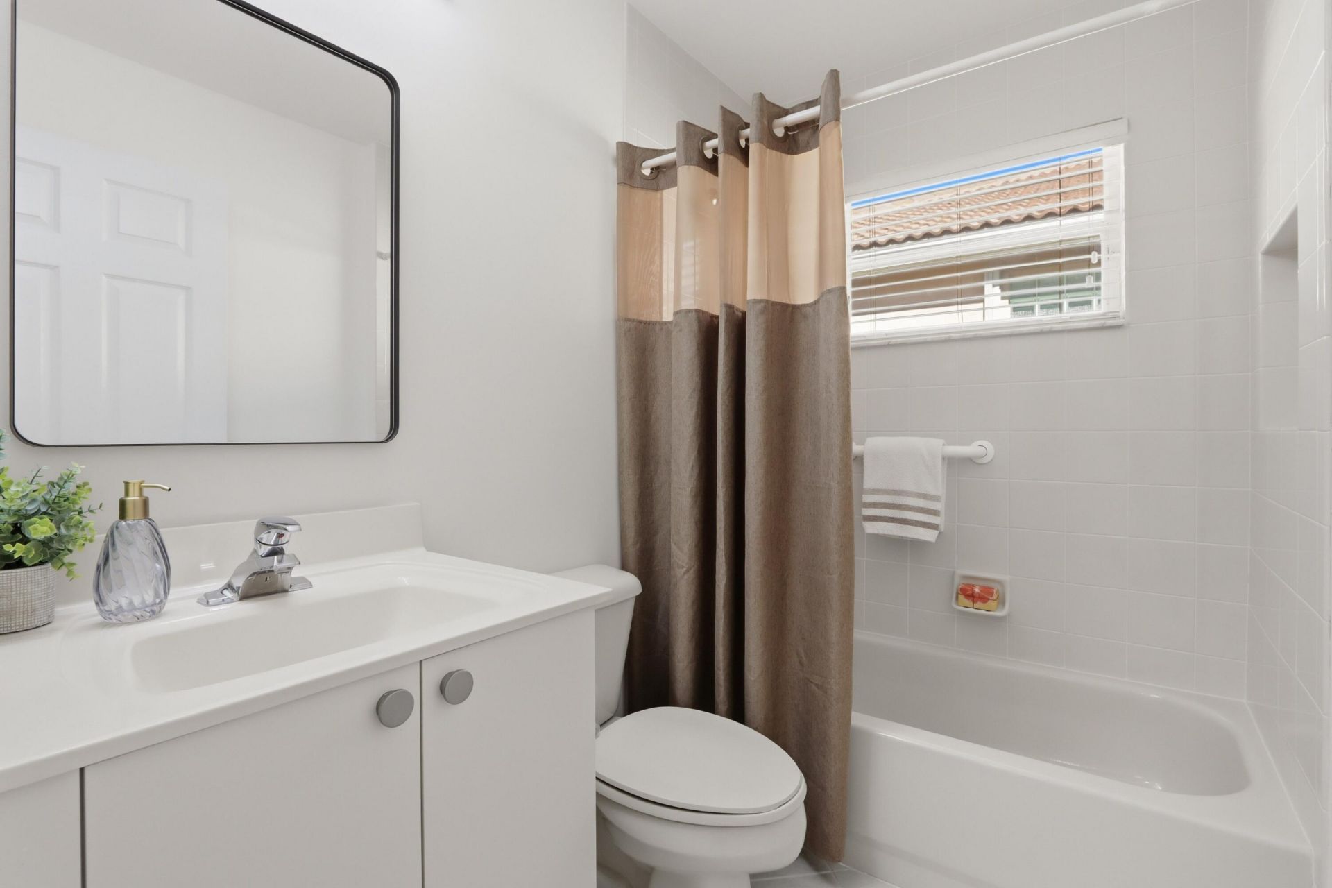 6609 Hawaiian Avenue, Boynton Beach, FL 33437 Photo
