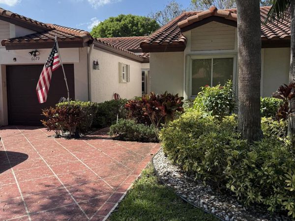 6079 Millington Way, Delray Beach, FL 33484