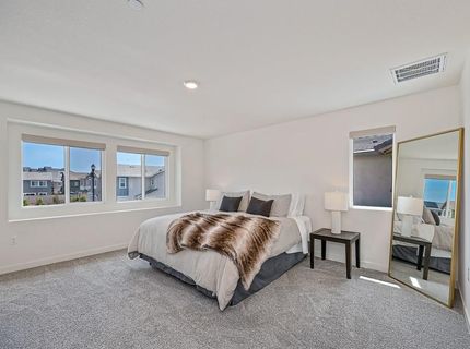 2233 Shady Tree Cir, Roseville, CA 95747 Photo