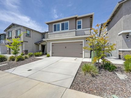 2233 Shady Tree Cir, Roseville, CA 95747 Photo