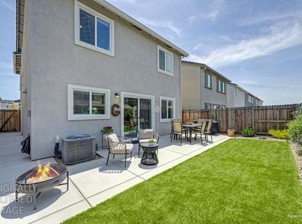 2233 Shady Tree Cir, Roseville, CA 95747 Photo
