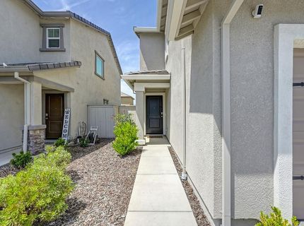 2233 Shady Tree Cir, Roseville, CA 95747 Photo