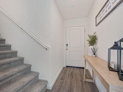 2233 Shady Tree Cir, Roseville, CA 95747 Photo