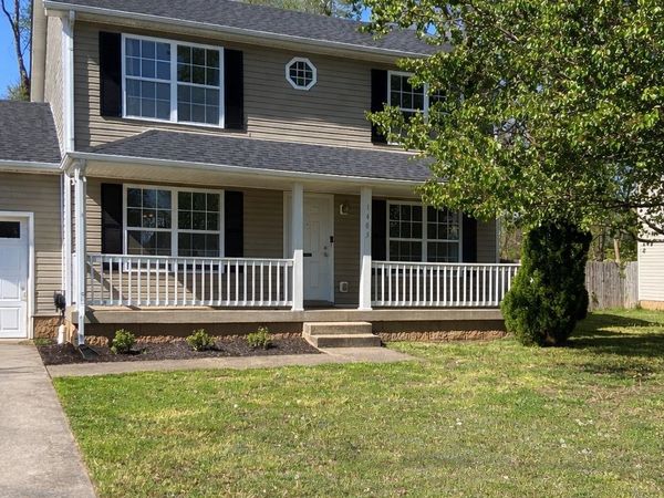 1405 Addison Dr , Clarksville, TN 37042