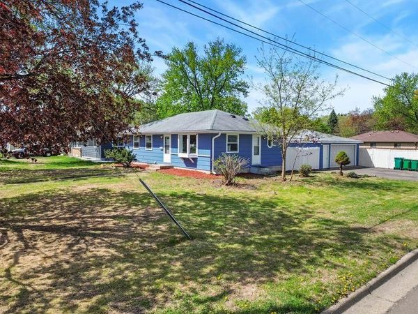 8300 16th Avenue S, Bloomington, MN 55425