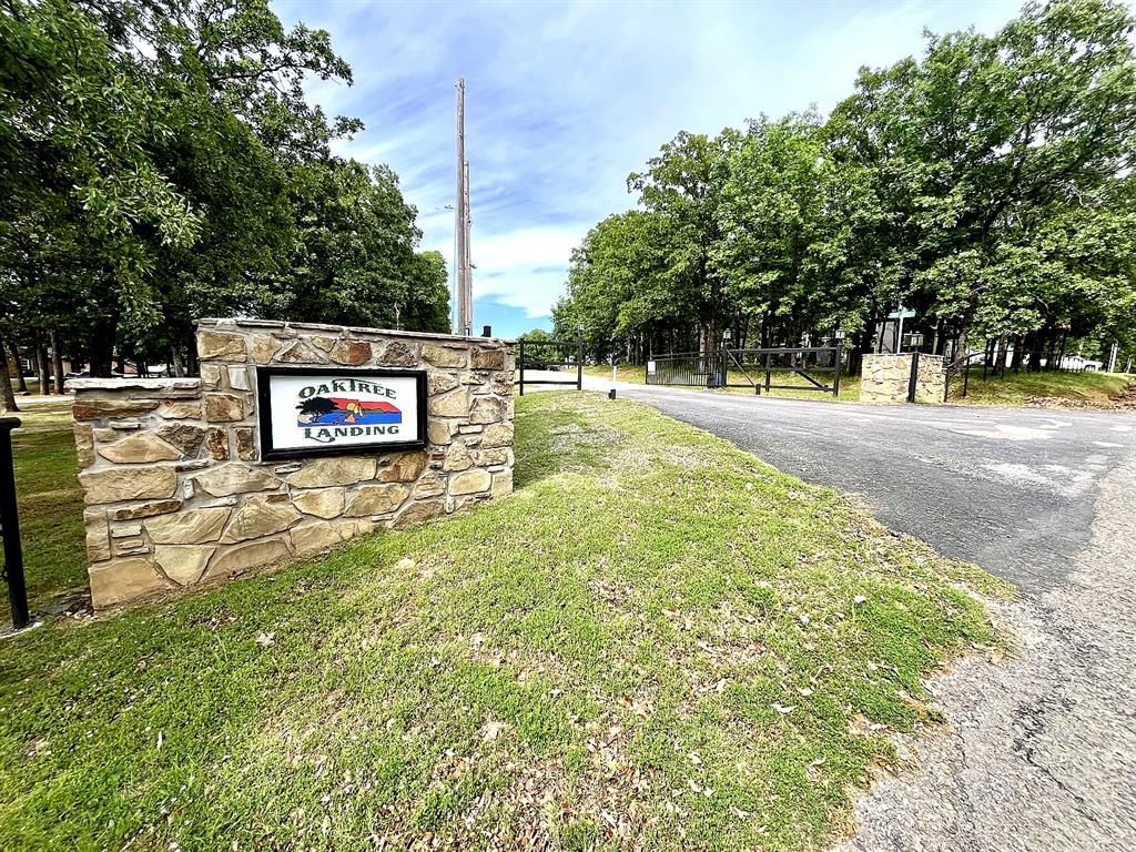 38 Five Oaks Circle, Porum, OK 74455 Main Photo