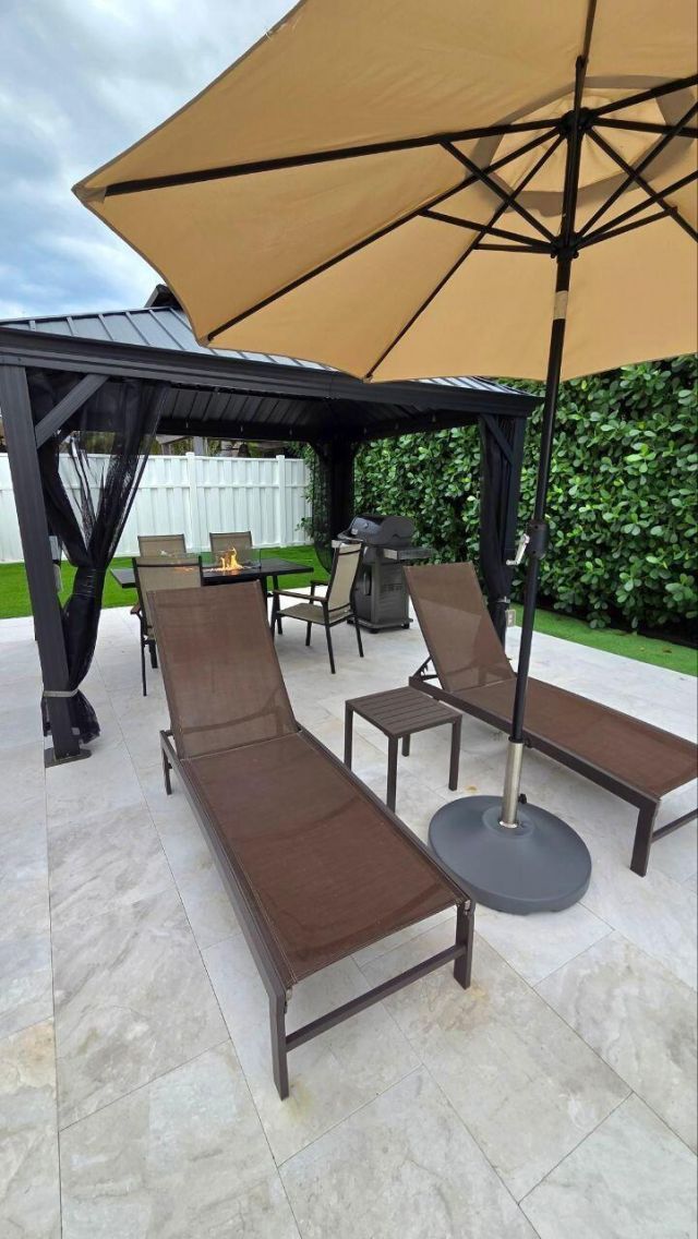 330 Sandalwood Lane, Boca Raton, FL 33487 Photo