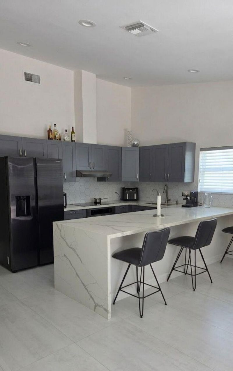 330 Sandalwood Lane, Boca Raton, FL 33487 Photo
