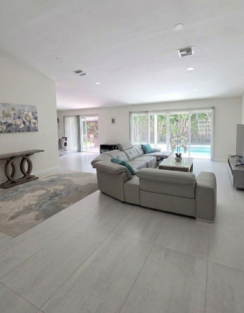 330 Sandalwood Lane, Boca Raton, FL 33487 Photo