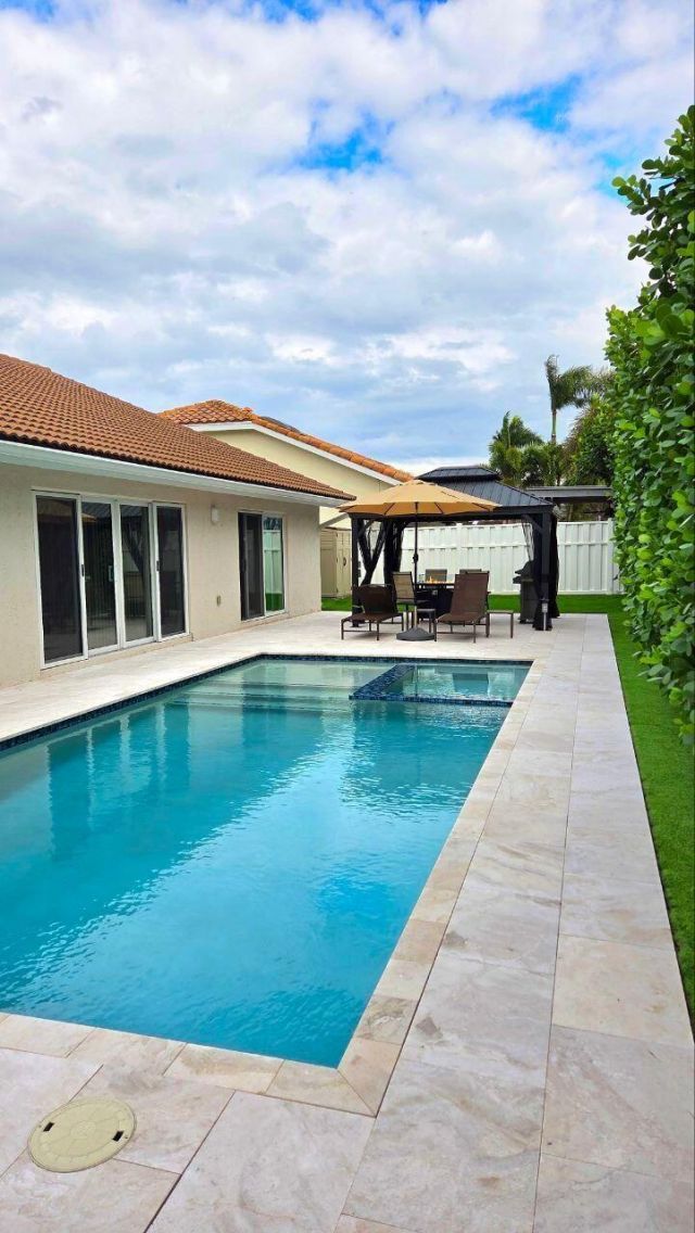 330 Sandalwood Lane, Boca Raton, FL 33487 Photo