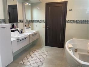 17555 Collins Avenue, Unit 806, Sunny Isles Beach, FL 33160 Photo