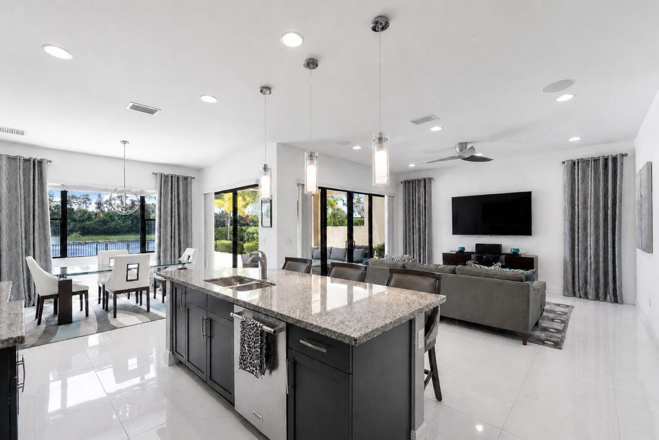 8723 Grand Prix Lane, Boynton Beach, FL 33472 Photo