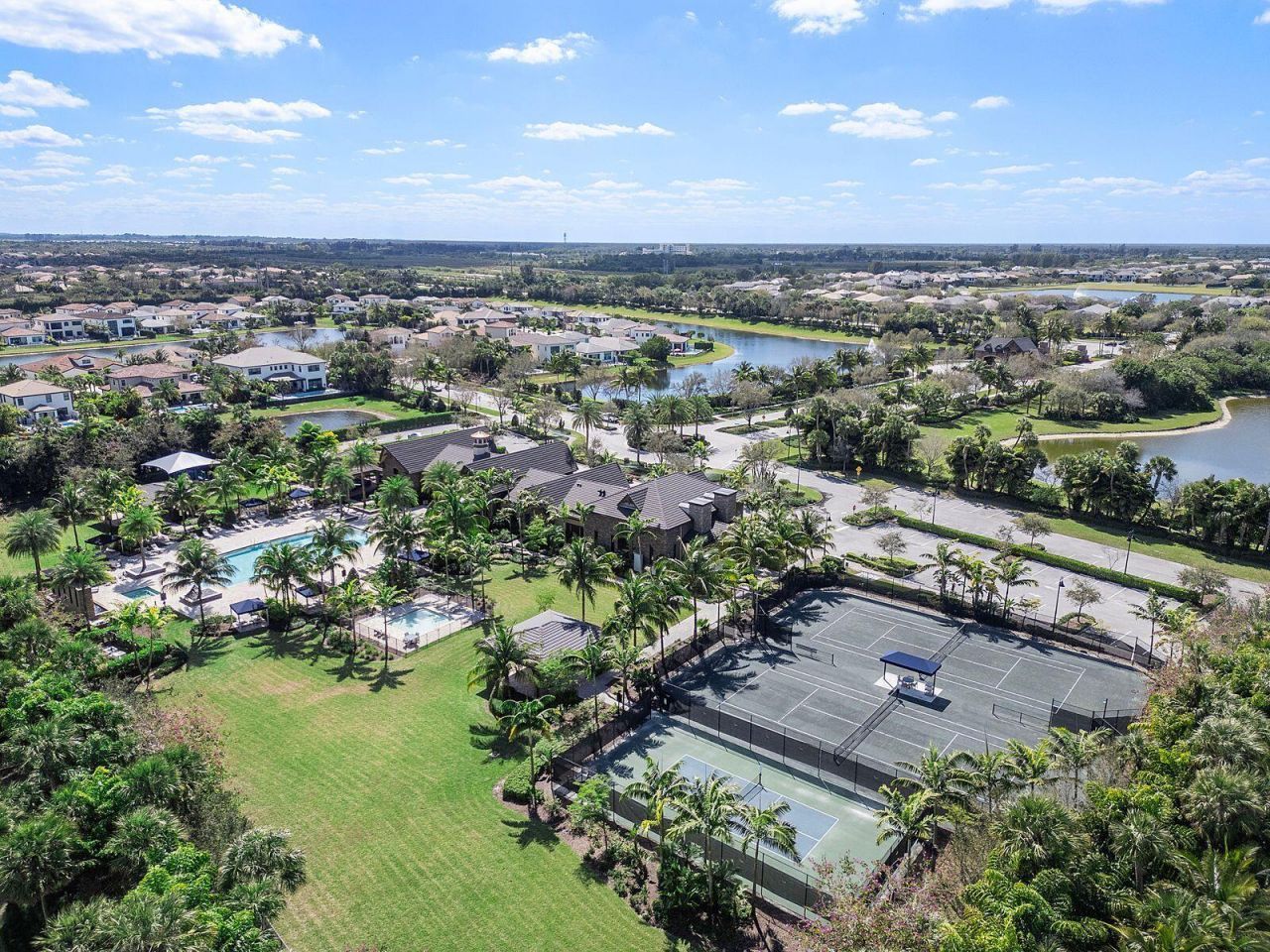 8723 Grand Prix Lane, Boynton Beach, FL 33472 Photo