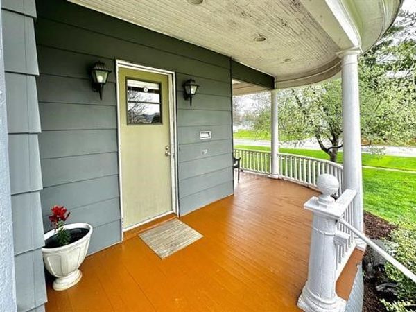 1402 Elm Street, Grinnell, IA 50112