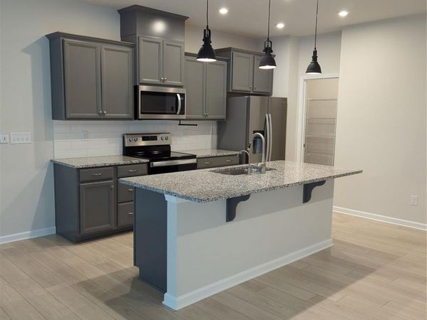 1140 Bigelow Street, Charlotte, NC 28269