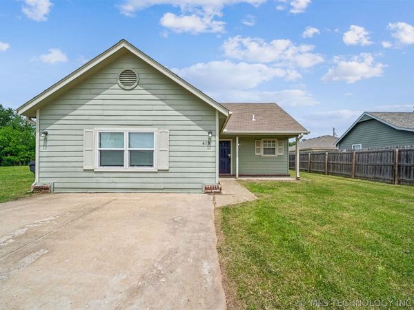 419 E Dogwood Street, Coweta, OK 74429