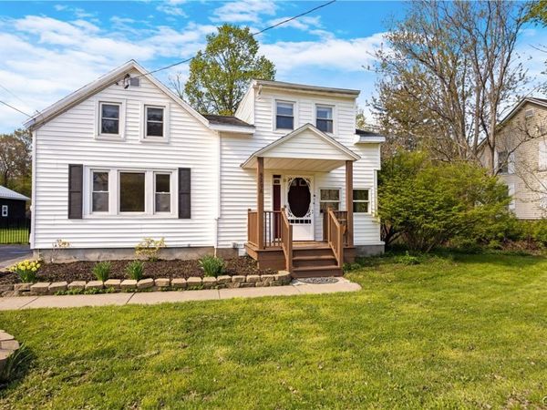9296 Mallory Road, New Hartford, NY 13413