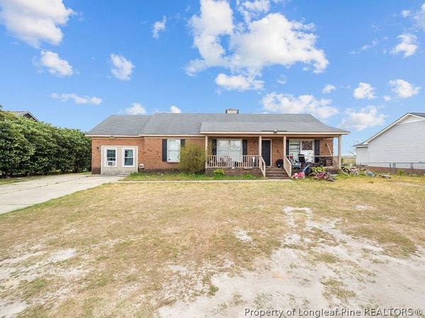 8045 Kalmia Lane, Hope Mills, NC 28348