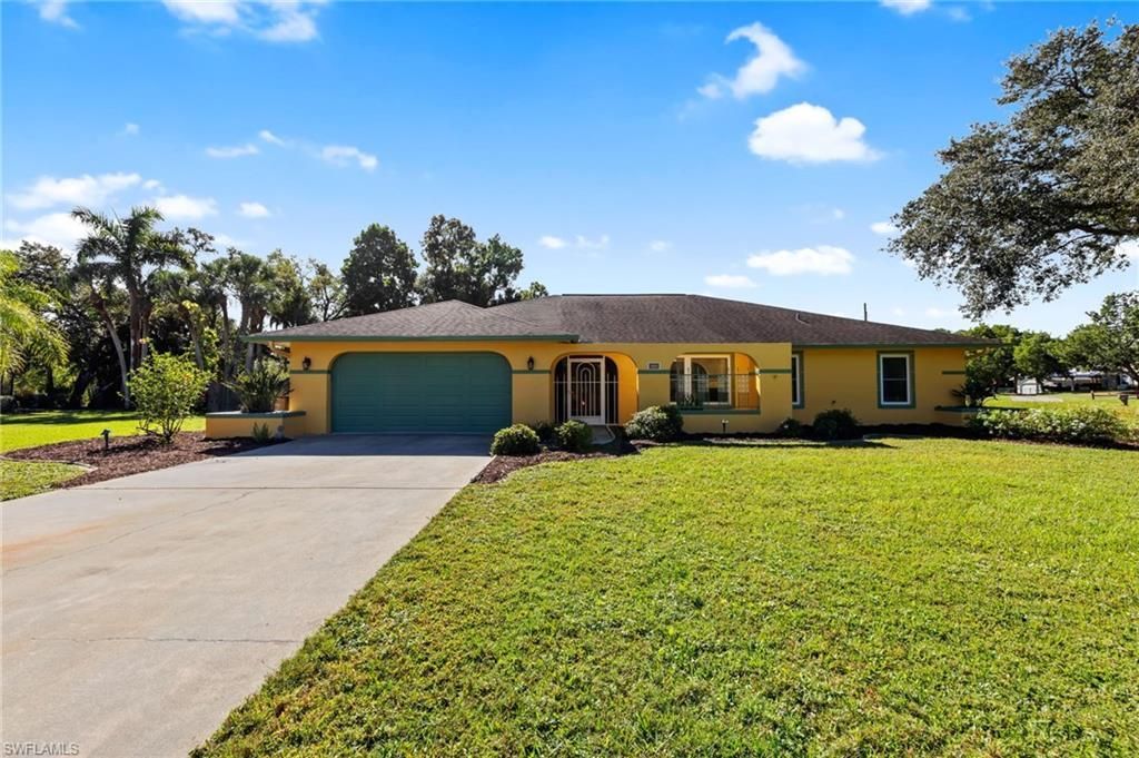 7810 Deni Dr, North Fort Myers, FL 33917 Photo