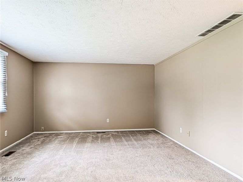 9386 Gettysburg Drive, Twinsburg, OH 44087 Photo 27