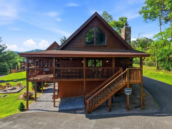 1824 Trout Way, Sevierville, TN 37862