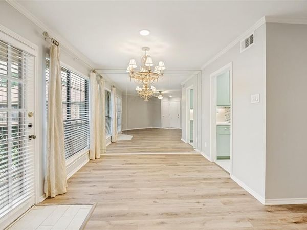 16301 Ledgemont Lane, Unit 263, Addison, TX 75001