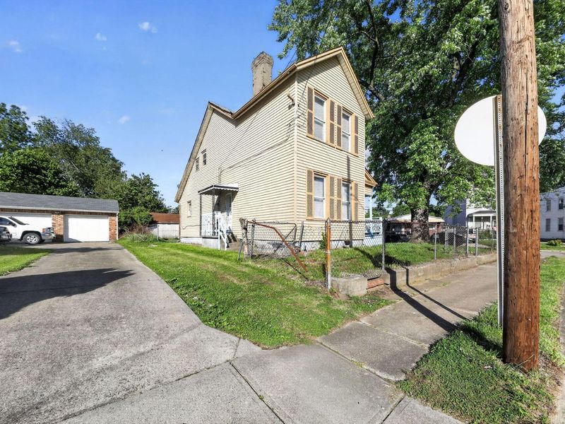 200 Maple Street , Cincinnati, OH 45216 Photo 5