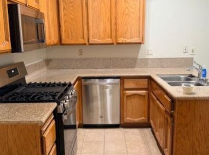 8046 Bothwell, Sacramento, CA 95829 Photo