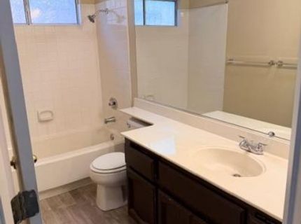 8046 Bothwell, Sacramento, CA 95829 Photo