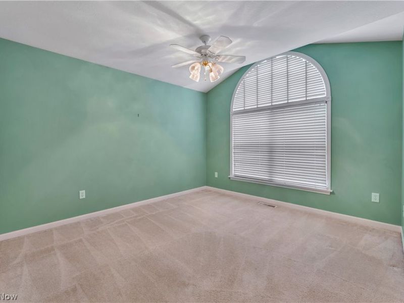 144 Royal Troon Drive SE, Warren, OH 44484 Photo 24