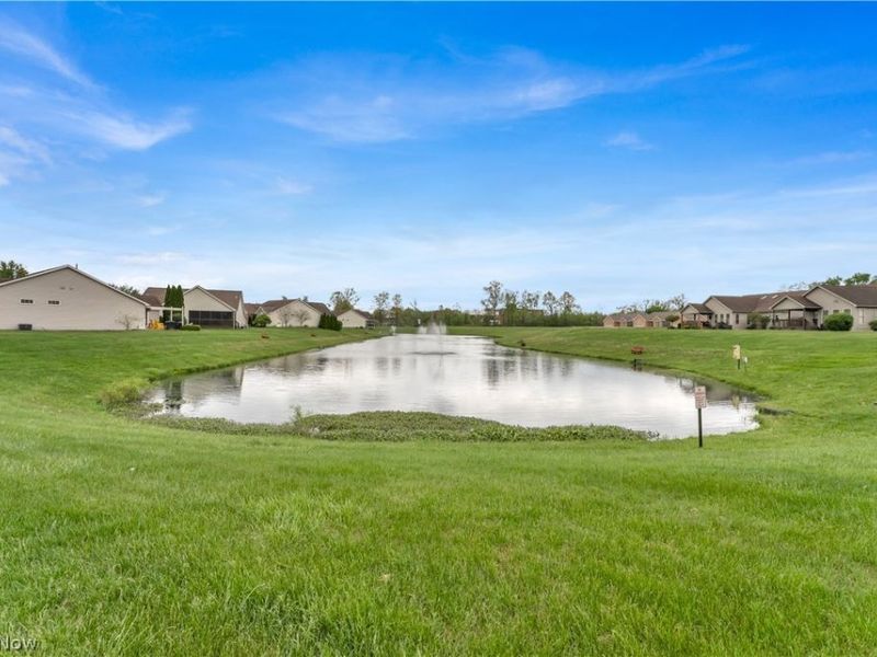 144 Royal Troon Drive SE, Warren, OH 44484 Photo 34